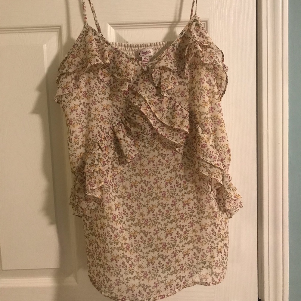 Ruffled flower print blouse